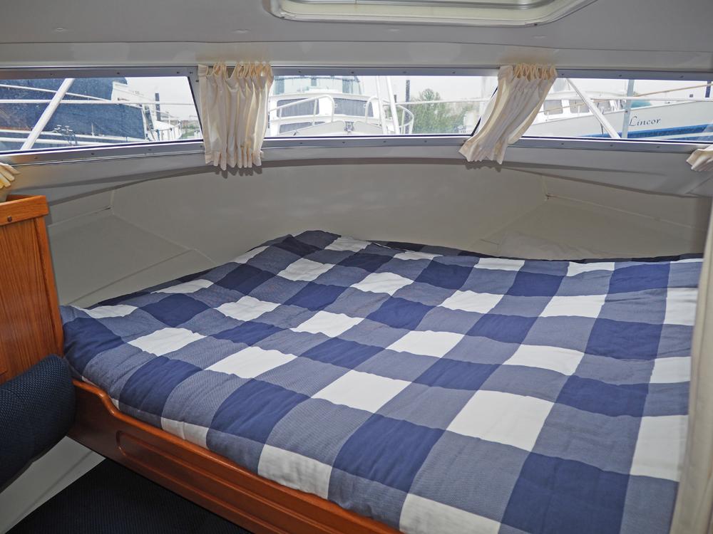 Cabin en avant, H&eacute;bergements